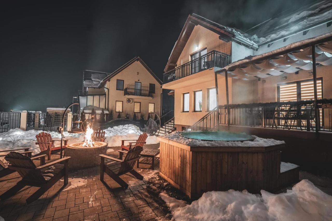 Roots Villa Redwood Braşov Eksteriør bilde